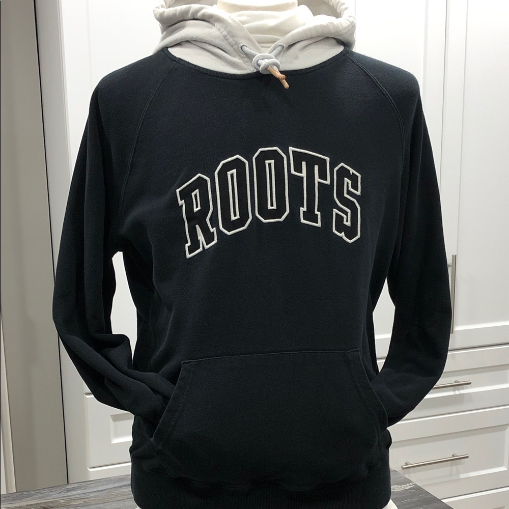 🦫Roots Hoodie Sweatshirt – Men’s Size Medium – Black & Off-White
